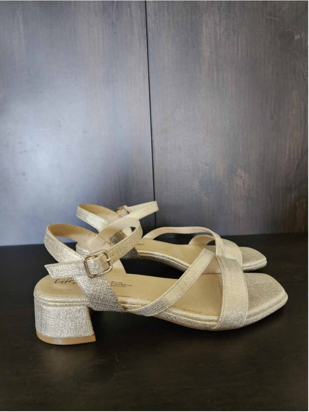 LifeStride Julep Strappy Block Heel Sandals Sz 7 M - Light Gold - Platinum - Picture 8 of 15